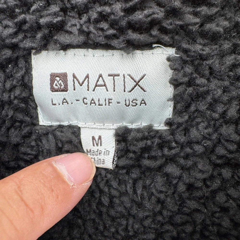 Matix Shirt Jacket Mens Medium Green Black Buffalo Plaid Sherpa Lined Outdoor